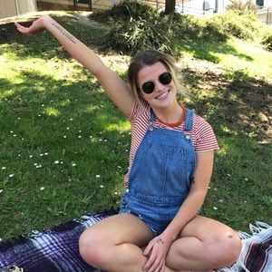 Meet your Posher, Natalie